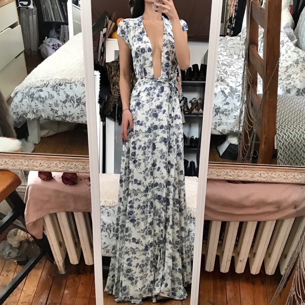 ❌SOLD❌ Reformation Lumen Floral Maxi Wrap Dress XS - Picture 4 of 8